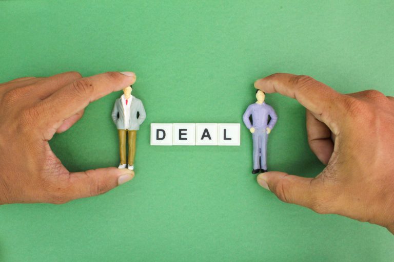 עסקת אקראי בעלת אופי מסחרי: סודות שחייבים להכיר